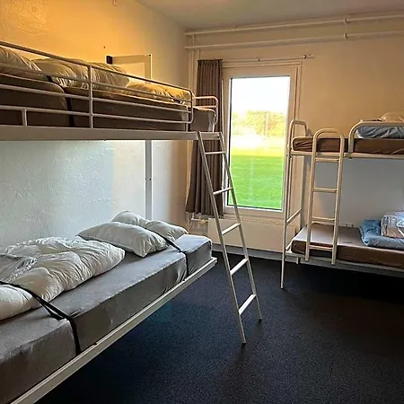 Hotel Idraetscenter - - *